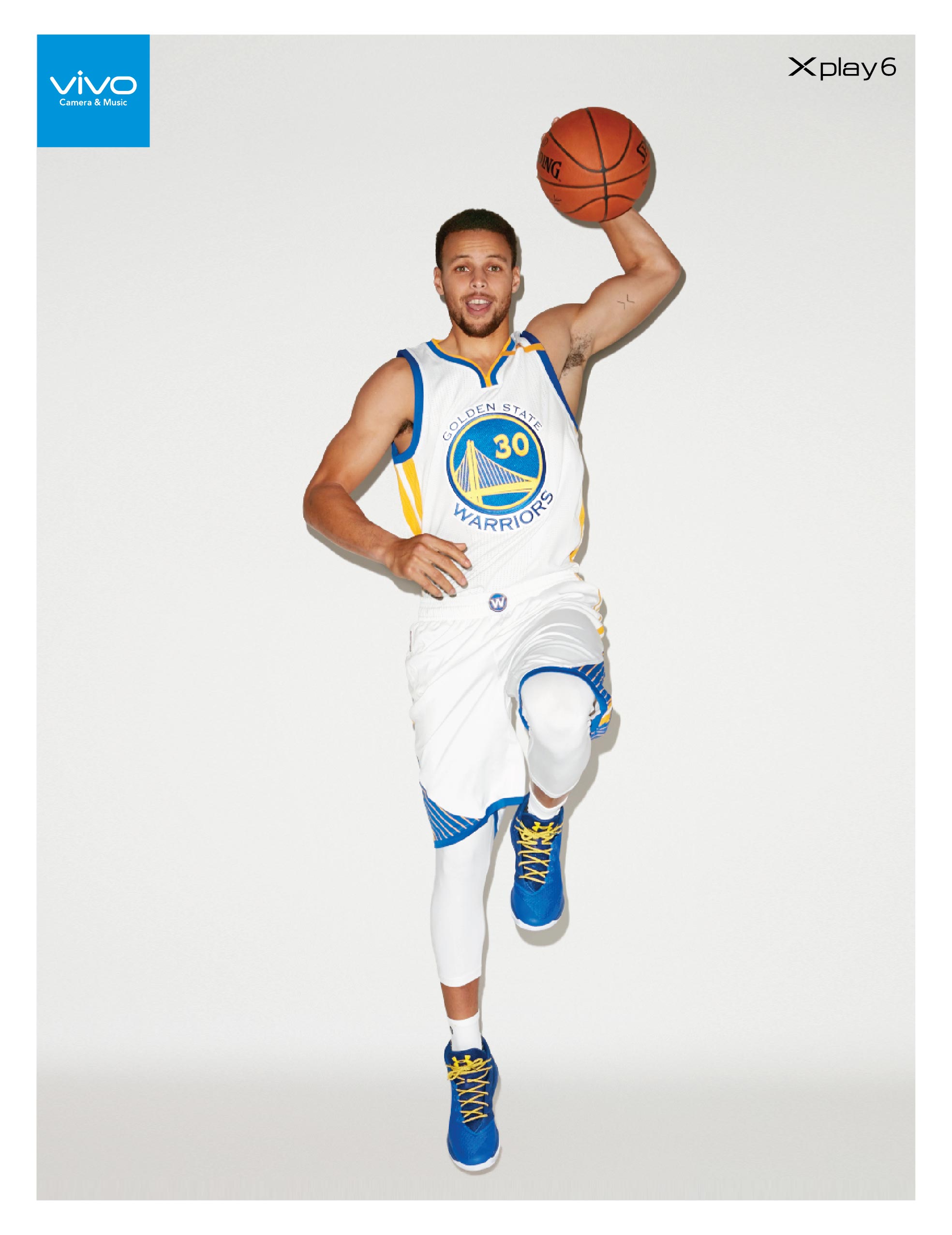 爵士逆转功臣！乐福15中8得到20分8篮板（乐福15投8中砍20分8篮板，助爵士完成逆转）