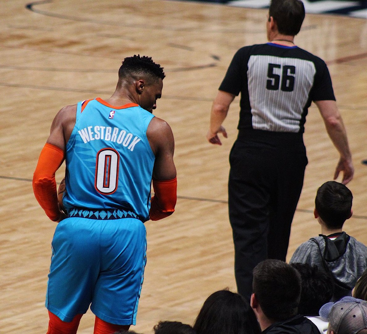 2K26能力值更新：哈登+1升至90，詹姆斯-2跌至92（2K26能力值调整：哈登上调至90，詹姆斯下调至92）