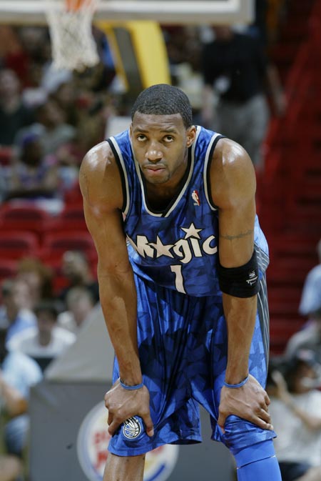 波兰主帅：我们已经很了解荷兰；目前仍然专注于附加赛（波兰主帅称已熟悉荷兰，当前重心仍放在附加赛）