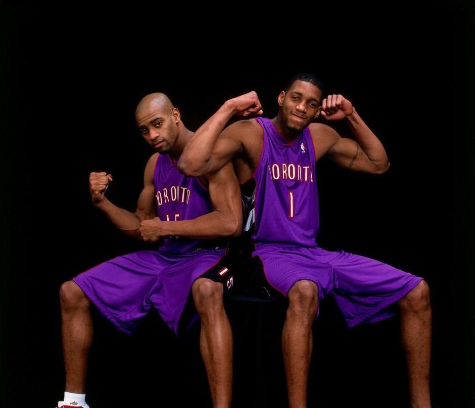 德转列米兰双雄最贵11人阵容：劳塔罗、莱奥、普利希奇领衔（德转公布米兰城双雄身价最高11人阵容：劳塔罗、莱奥、普利希奇压阵）