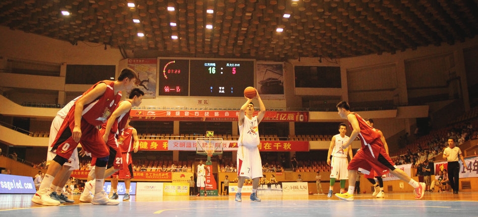 王上源：不想活成别人眼中的王上源，要用自己的方式帮助球队（王上源：不做他人定义的我，用我的方式助力球队）